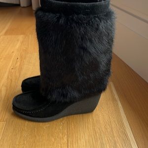 beautiful suede and fur boot